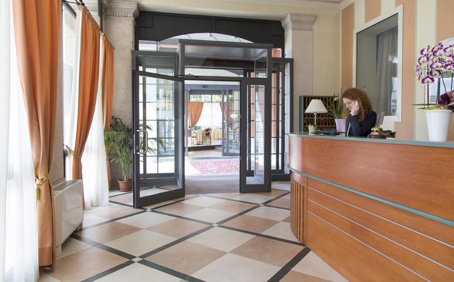 Hotel Belvedere Verbania Exterior foto